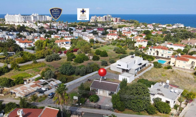 Karavas House | Flat w Garden 5 min to Coast in Kyrenia