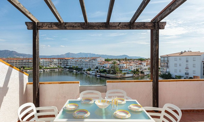 Castello d'Empuries Villa | Flateli Empuriabrava