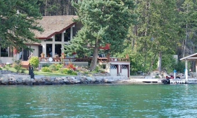 Lakeside House | Flathead Lake Living for You're Best Vacation