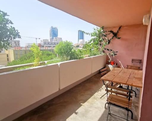 La Villette Apartment | FLC - 3 Bedrooms -Max 10 guests - Gare St Charles 1,5km Hyper Center