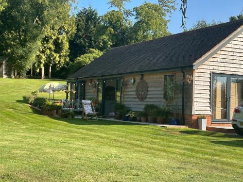 Halland House | Fletchers cottage