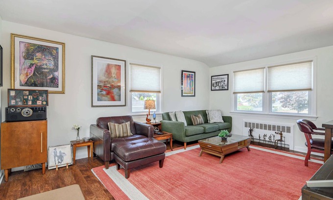 Port Chester Apartment | Flex Comfort Apts of Westchester #2