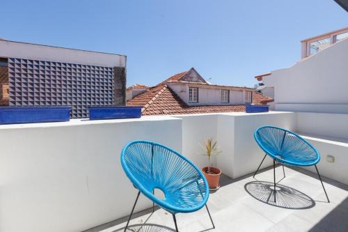 Cascais Apartment | FLH Cascais Beachside Duplex Balcony