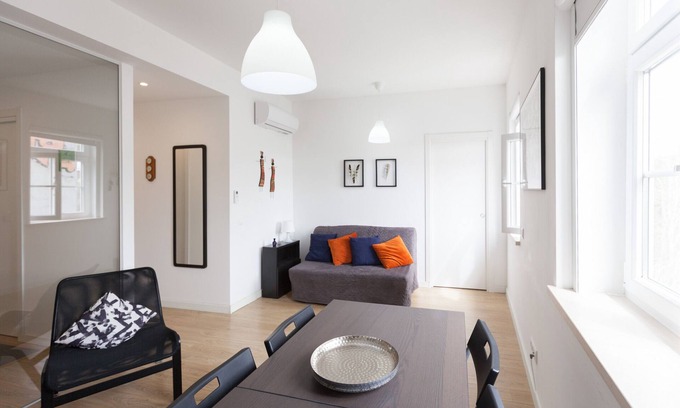 Sao Jorge de Arroios Apartment | FLH Marquês Charming Flat I