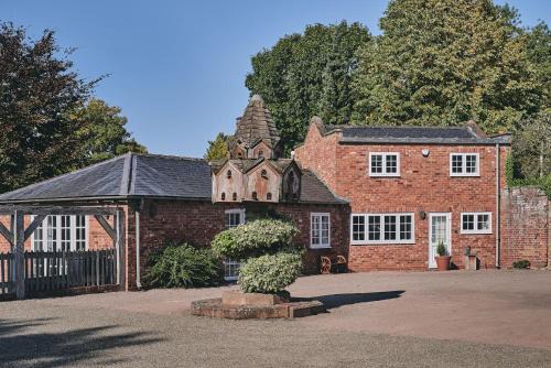Pudleston House | Flock Cottage