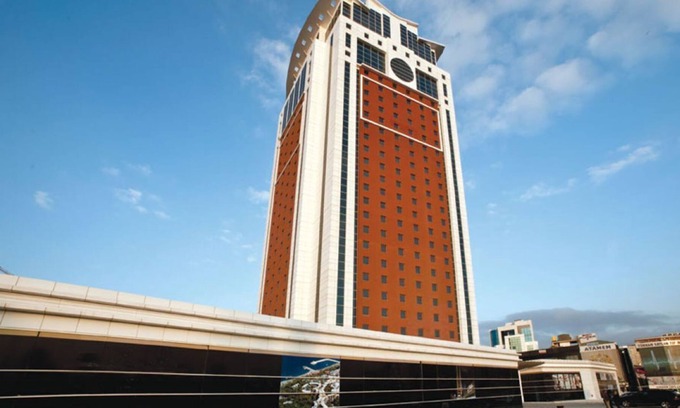 Kucukbakkalkoy Condo | Flora Apartments by Sevent
