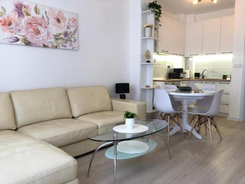 Varna Apartment | Flora Home Varna