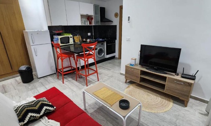 Ariana Apartment | Floralyce