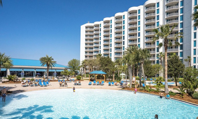 Indian Bayou Condo | Florida Condo w/ Beautiful Views & Happy Vibes!