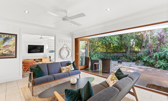 Byron Bay House | Florida on Carlyle Street