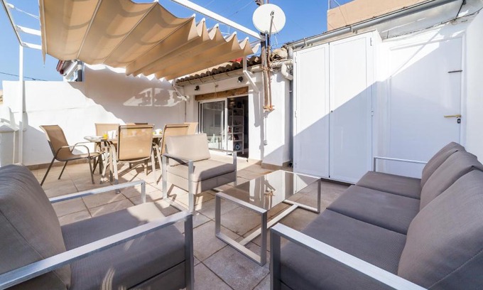 La Seu Apartment | FLORIT FLATS - CENTER 2BR 2BA ATTIC TERRACE VIEW WIFi AC