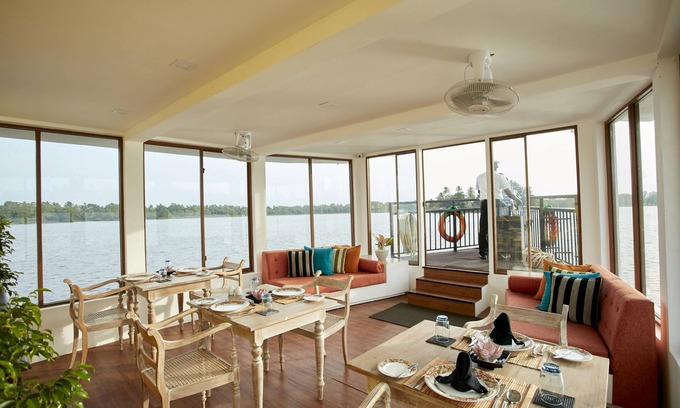 Piliyandala Boat Rental | Flow by The Amber Collection - Luxury River Cruises in Sri Lanka