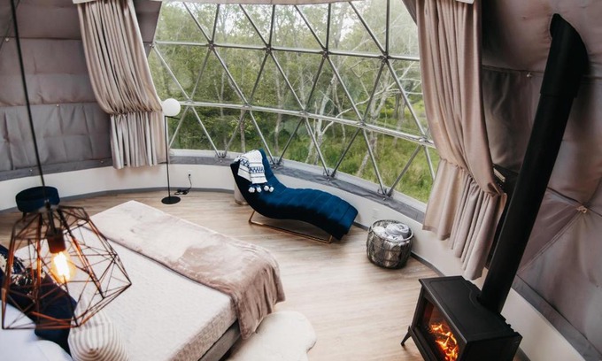 Elderbank Ski Chalet | FlowEdge Riverside Getaway