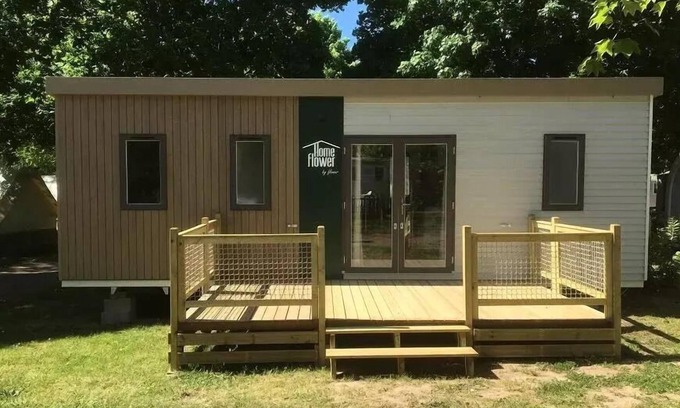 Avrille House | Flower Camping Beauchêne * - Homeflower Premium 31m2/3 bedrooms - terrace 6 to 8 people - 6 pers. included in the tariff