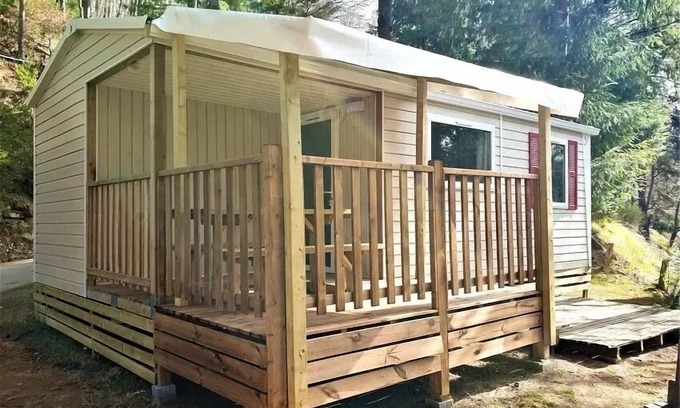 Neuveglise-sur-Truyere House | Flower Camping Le Belvédère * - Mobile home Comfort SIANNE - 2 bedrooms 4 people