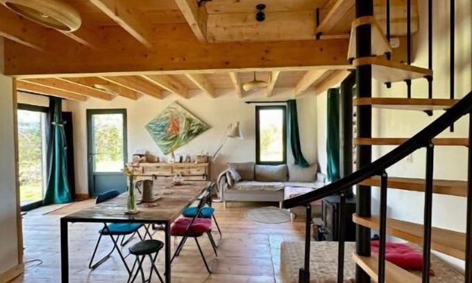 Guillac House | Flowery escape lodge near st emilion