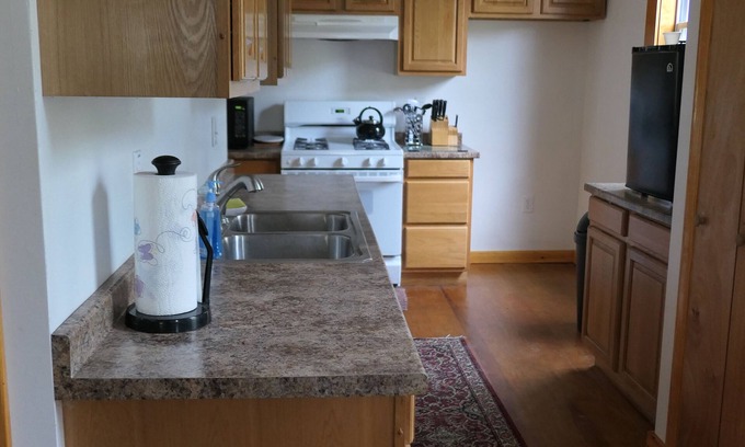 Starlight House | Fly Fisherman Getaway!
