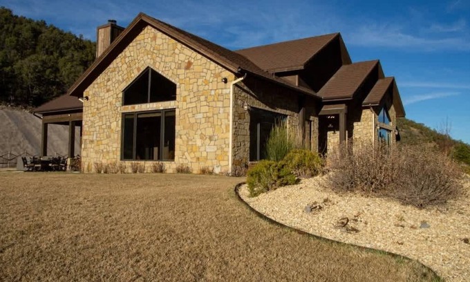 Alto Cabin | Flying Bear Ranch Sum
