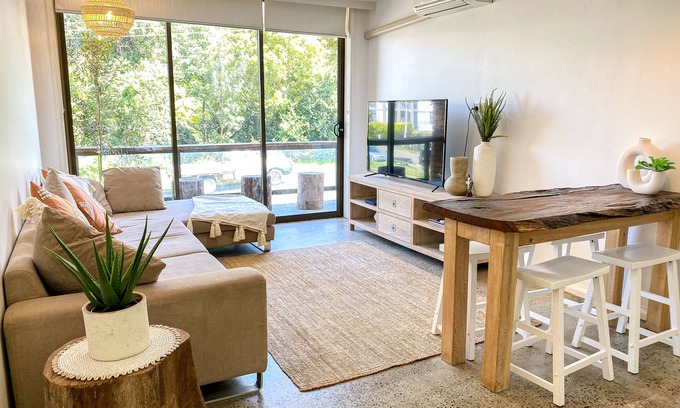 Port Macquarie Apartment | Flynn Beach Ocean Getaway