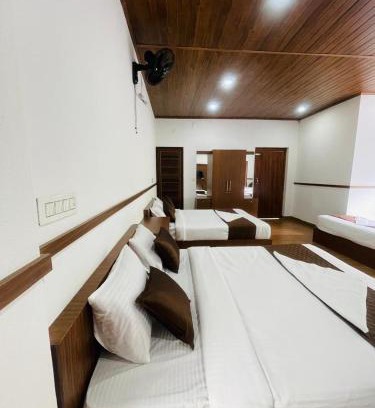 Vythiri Hotel | Fog Light
