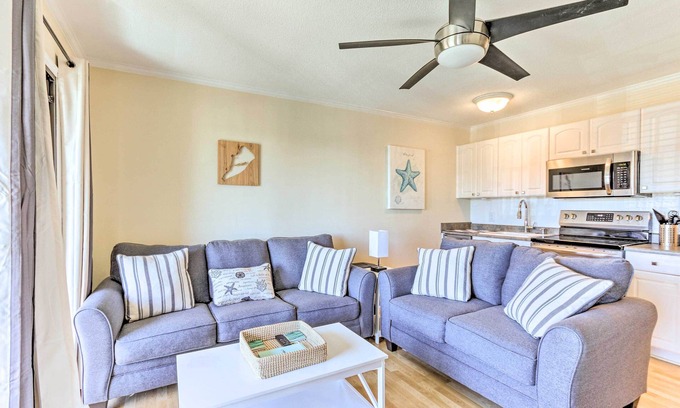 Folly Field Condo | Folly Field Beach Access: Resort Condo w/Pools