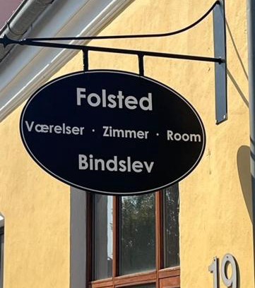 Bindslev Hotel | Folsted - Værelse 105 fri parkering