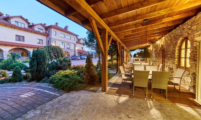 Mszana Dolna Hotel | Folwark Stara Winiarnia