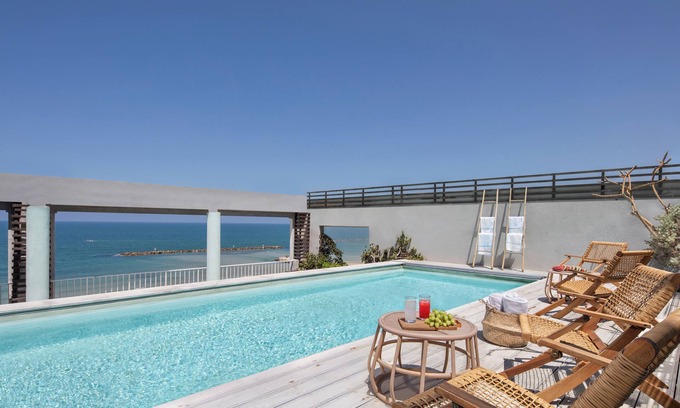 Tel Aviv Promenade Apartment | Font line Sea View Penthouse with a Private Pool