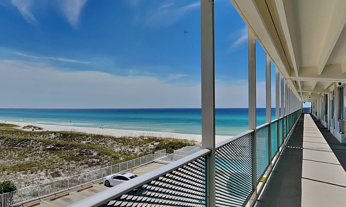 Panama City Beach Condo | Fontainebleau Terrace #332 | Gulf Front Studio + Pool