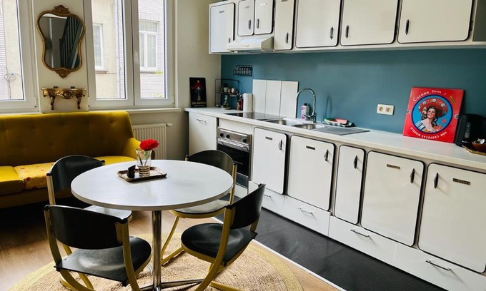 Stuivenberg Apartment | foodiejive appartement 2