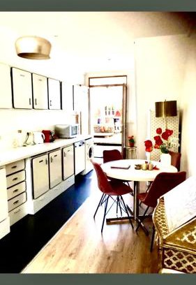 Stuivenberg Apartment | Foodiejive