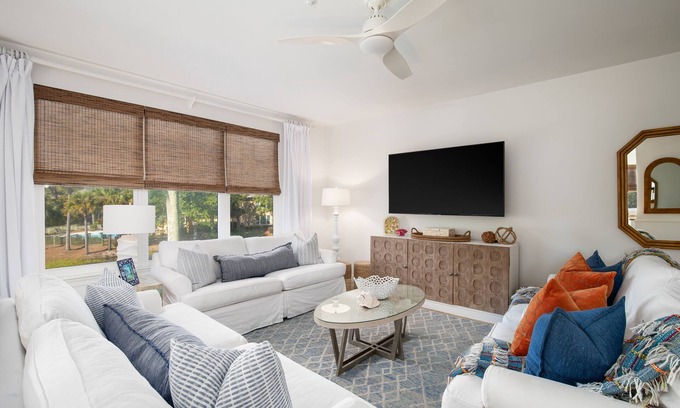 Sandestin Condo | "For Shore" Turnberry in Sandestin, Baytowne Wharf, Golf Cart, Pool