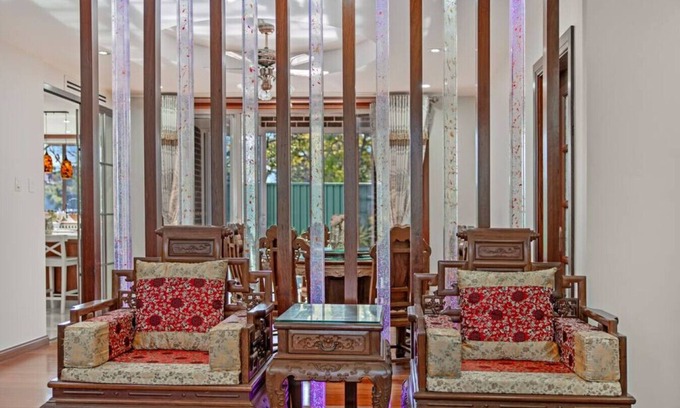Epping House | Forbidden City Trip -Reserve Your Exquisite Garden