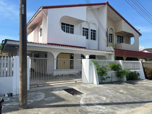Miri Apartment | Forest Hilltop Homestay