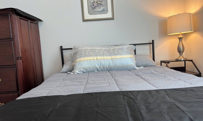 Conroe House | FOREST OAKS; New 4BR 2Bath, AC in Conroe,King bed in Master and 3 Queen beds!
