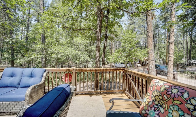Christopher Creek Cottage | Forested Payson Cabin By Mogollon Rim: Hike & Play