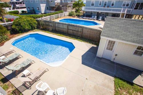 Sandbridge House | Forever and All Waves