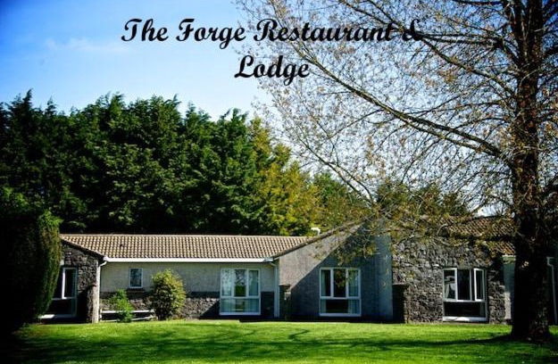 Saint Clears Cabin | Forge Motel & Firehouse Restaurant
