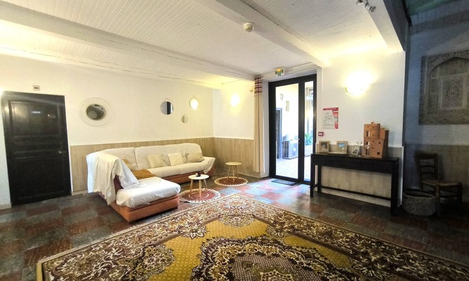 Besseges House | Former Hotel 20 beds for training or friends