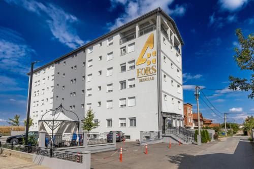 Novi Beograd Apartment | ForS Resort & Spa