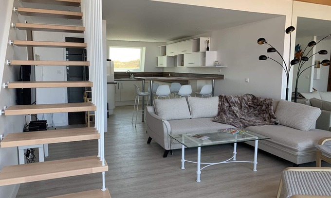 Fort-Mahon-Plage Apartment | Fort-Mahon-Plage: Duplex 2 bedrooms, parking, balcony, near the beach