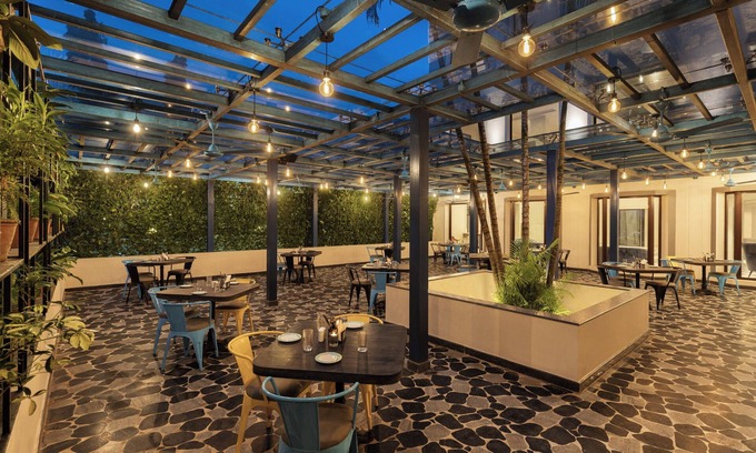 Manipal Hotel | Fortune Valley View, Manipal - Member ITC Hotels' Group