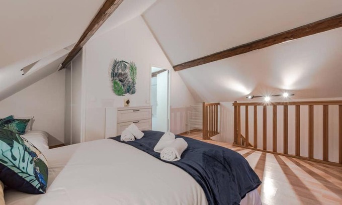 Lagny-sur-Marne Apartment | Fountain place Disneyland and Paris