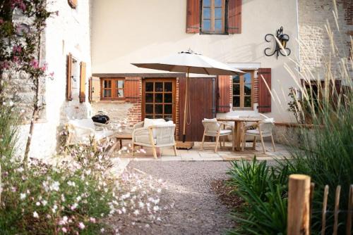 Castelnau-de-Levis House | Four à pain - Domaine Terra Rosa