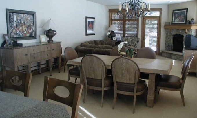 River Run Condo | Four Bedroom Luxury Ski in, Ski Out at Lone Eagle