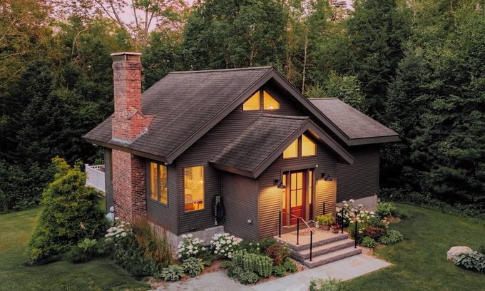 Weston Cottage | Four bedroom retreat in Vermont's Golden Triangle