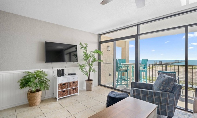 Rockport Condo | Four Point Lighthouse | Pet Friendly, Lagoon Views