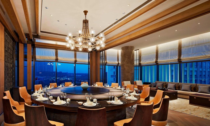 Yue Lu Hotel | Four Points By Sheraton Changsha, Meixi Lake