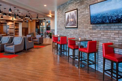 Novi Hotel | Four Points by Sheraton Detroit Novi