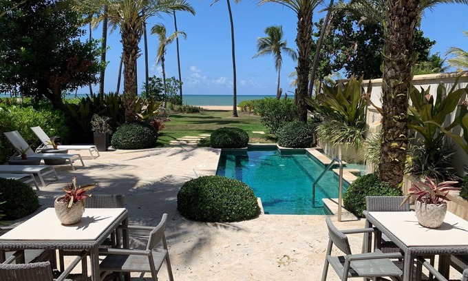 Herreras Villa | Four Seasons Beach House Featured on Bravo TV's Million Dollar Listing